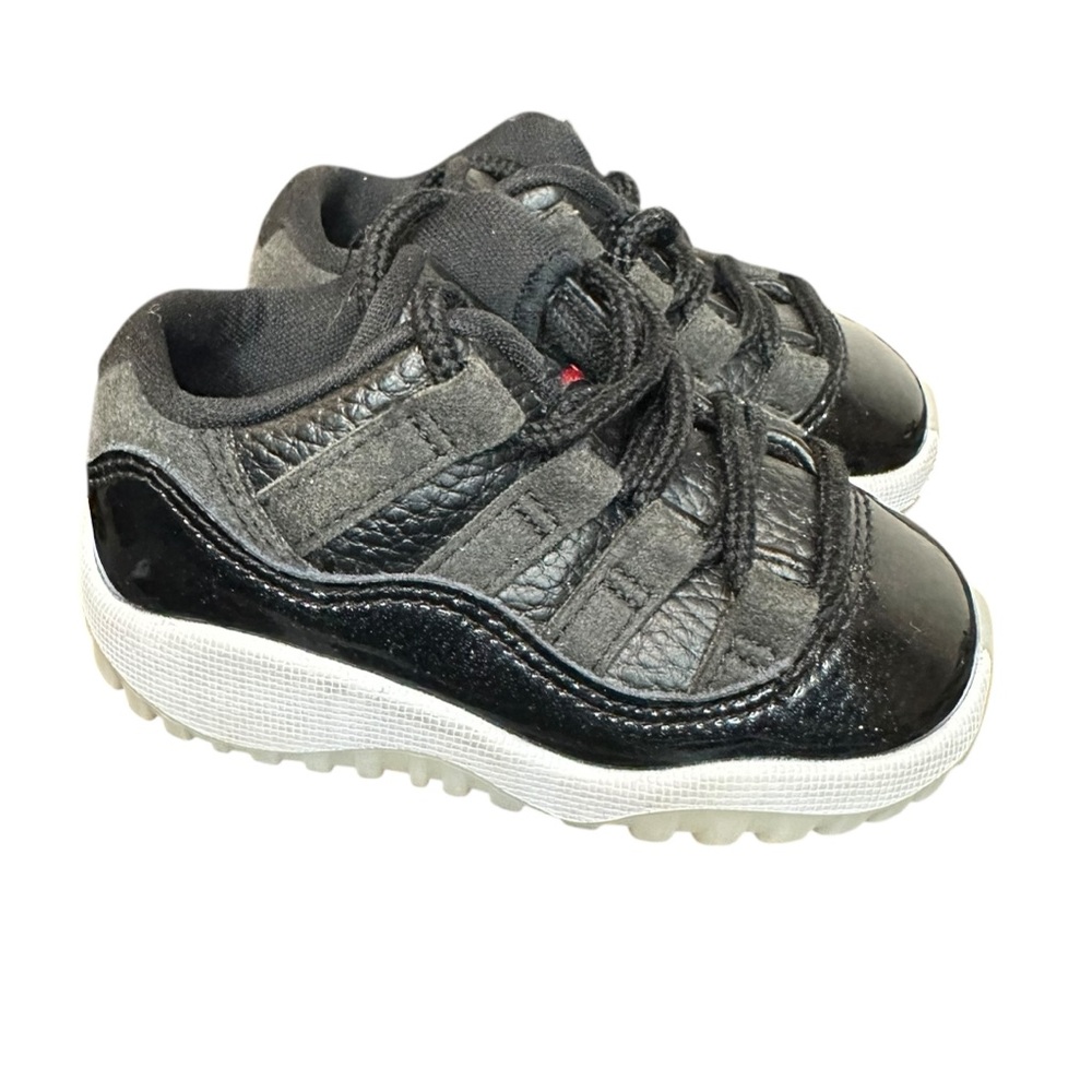 Nike Air Jordan 11 Low 72-10 Baby Sz 5C